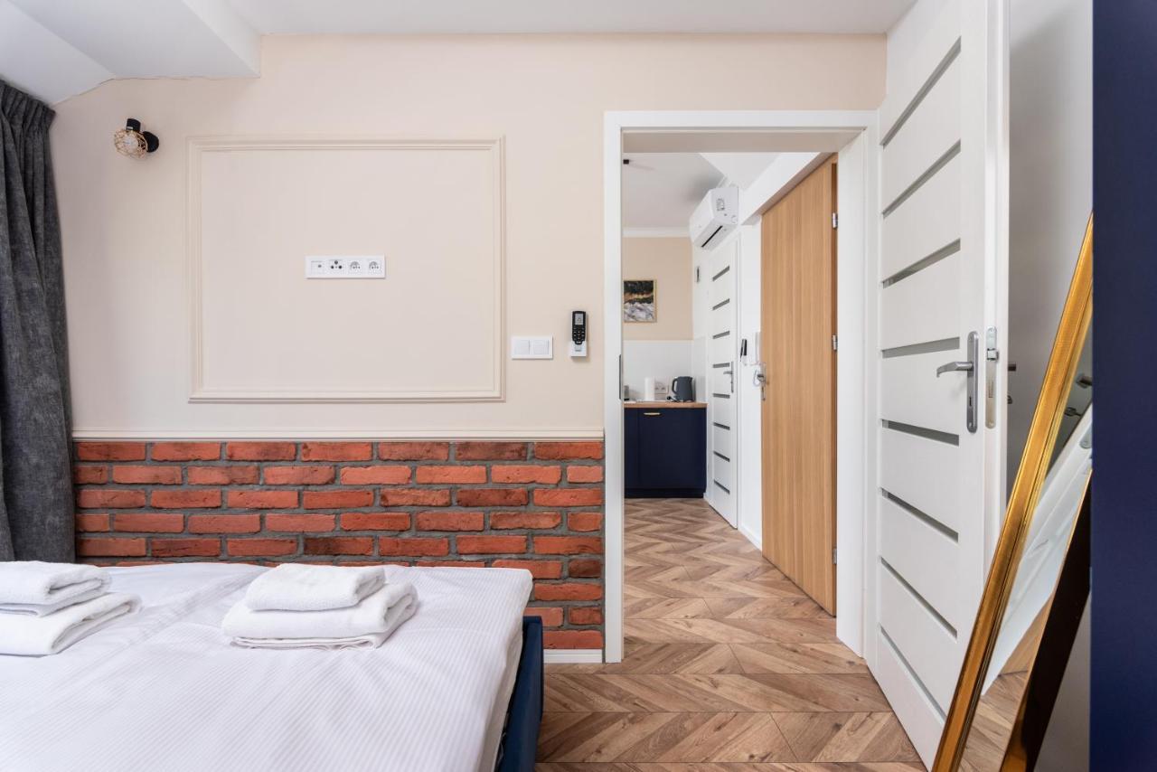 Apartamenty Na Debnikach - By Upstairs Krakow Exterior photo